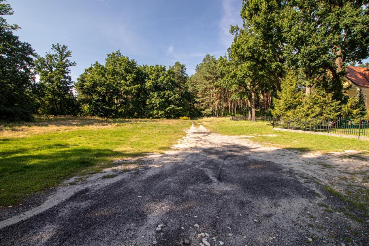 Osrodek Szkoleniowo - Noclegowy Chojnik Sosnie Exterior foto