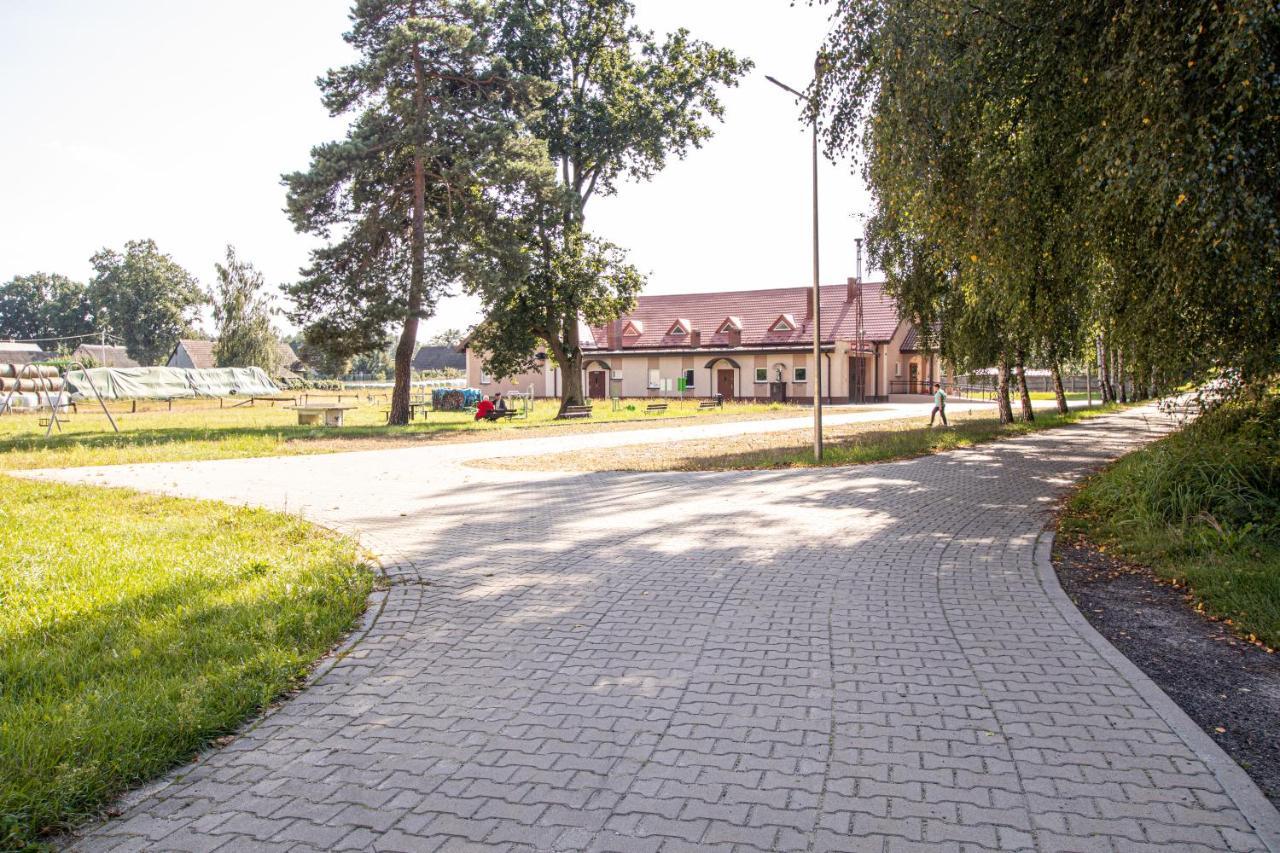 Osrodek Szkoleniowo - Noclegowy Chojnik Sosnie Exterior foto